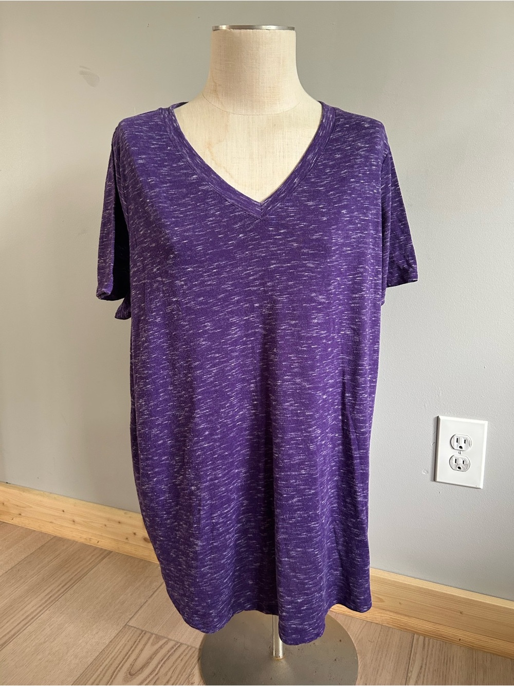 Woman Within Heathered Purple V-Neck Short Sleeve Tee